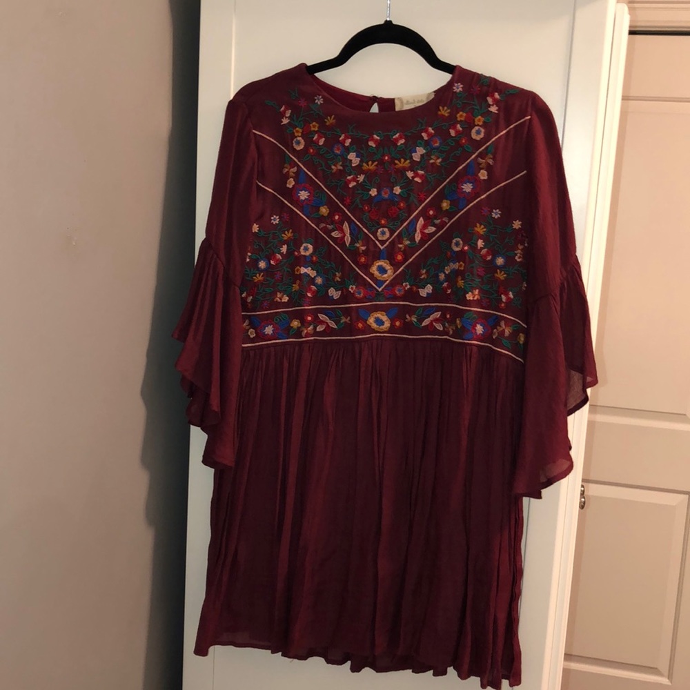 NWOT Embroidered tunic